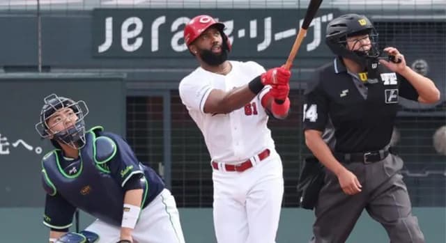 カープファビアン〝特大〟5号先制ホームラン!確信の一発で17戦連続安打!!