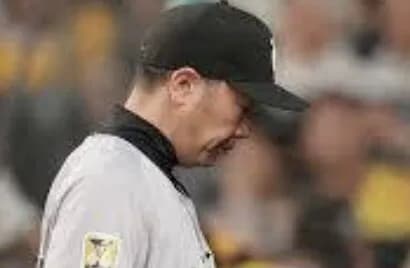 巨人(対阪神戦2勝8敗)←こいつらマジで阪神に勝ち星献上しすぎだろ・・・