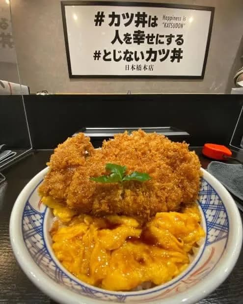 【画像あり】とじないカツ丼屋、じわじわ増える