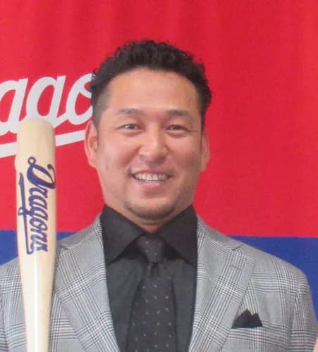 【悲報】中島裕之、2014年に西武に見捨てられていた