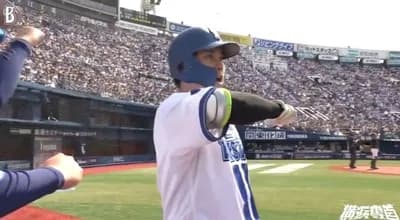 【朗報】DeNA佐野恵太さん、バットを20g重くした結果復活する