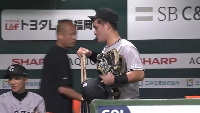 【ソフトバンク対巨人3回戦】リチャード懲罰交代…