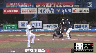 【ロッテ対ヤクルト2回戦】ヤクルト・山田哲人、ロッテ・菊地から第4号ソロホームラン!リードを5点に広げる!!!!!!!!!!!!!!