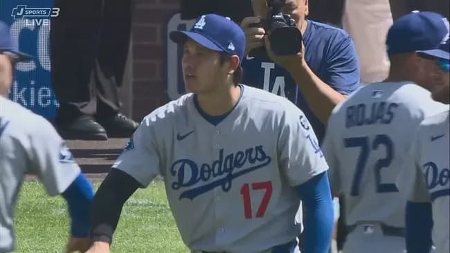 ドジャース逆転勝ちで4連勝 大谷翔平28号ソロ、打球を右腕がキャッチ…カーショー6回1失点で4勝目