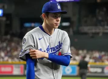 【悲報】ロッテOB「佐々木朗希はロッテ時代に『万全じゃなくても投げる』という当たり前の経験をしなかった・・・・