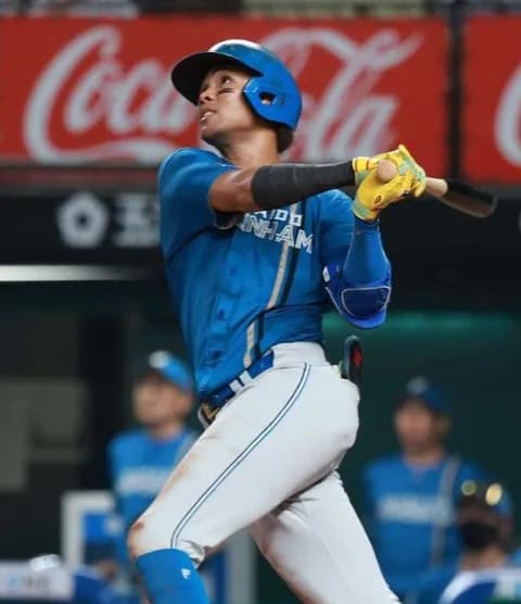 【日本ハム】水谷瞬、一時勝ち越しとなる5号ソロでパイナップルポーズを披露「浸透させられるように打っていけたら」