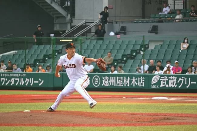 巨人・田中将大、ヤクルト2軍相手に5回4失点(被安打8、奪三振3、与四球3)