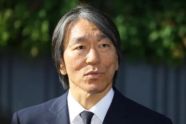 【朗報】巨人松井監督誕生!!!!!!!!!!!!!!