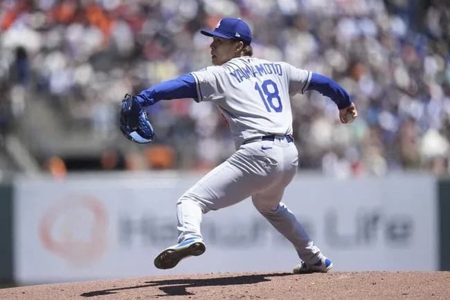 山本由伸(26) 19先発 8勝7敗 104.1回 防2.59