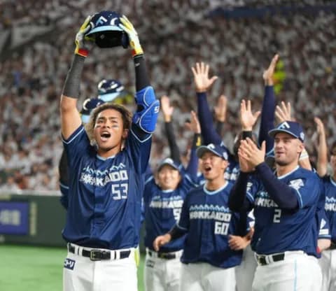 【日本ハム】水谷瞬が先制の9号2ラン 左翼席中段に〝パイナップルパンチ〟を突き刺す