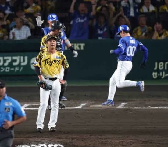 阪神・島本「結果が全てなので」延長11回に決勝点を献上 ボスラーに適時二塁打を浴びる