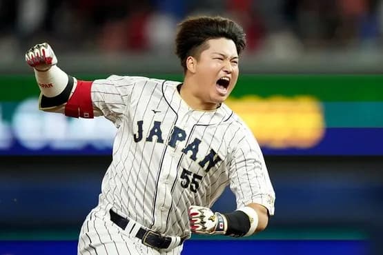【朗報】ラミレス「村上は大谷翔平のホームラン記録を更新する可能性がある。」