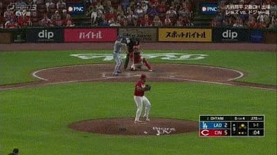 ドジャースは逆転負けで後半戦初スイープならず…大谷翔平は4回途中で緊急降板&5の0で12打席連続ノーヒット