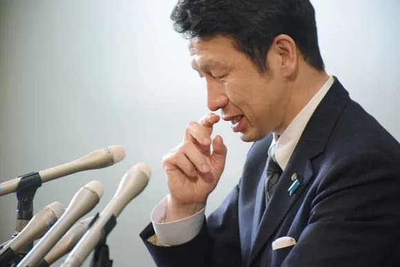 【画像】米山隆一「外国人の方が起訴率高い」→参政党信者「デマの何が悪い!」