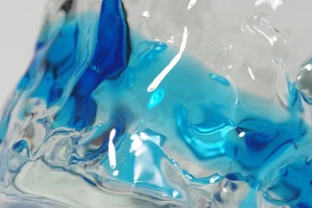 ガラスって史上最強の素材とちゃうか?