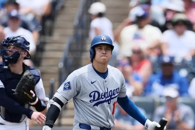 ロバーツ監督、14戦26三振の大谷に「2ストライクでもフルスイング。バットに当てないと何も起きない