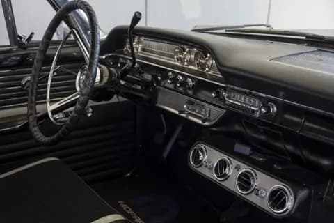 【爆笑】ドナルド・トランプ「日本の道を美しいフォード車が埋め尽くす事になるだろう」