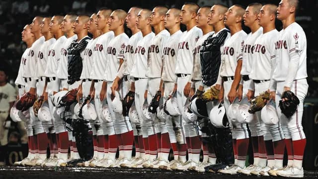 【広島】広陵が旭川志峯に逆転勝ち!エース堀田が安定感抜群の完投【広島3-1旭川志峯/夏甲子園/試合結果】