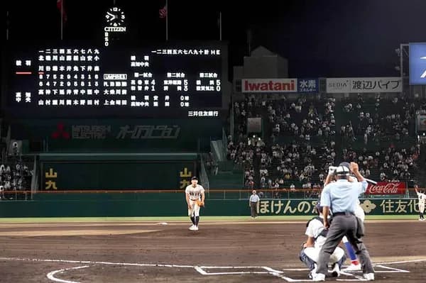 【甲子園】「高校野球で初めて見たわw」 22時過ぎた甲子園、2部制ならではの“珍光景”に驚きの声