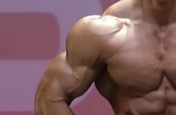 【画像】韓国人No.1ボディビルダーがスゴすぎるwwwwwwwwwww