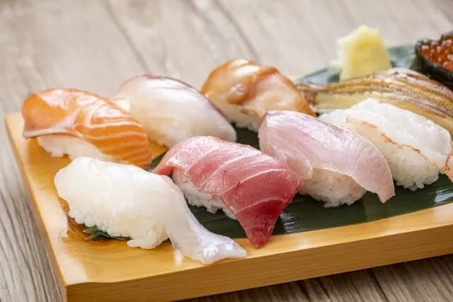 この世で最もうめぇ食い物って「寿司」じゃね?