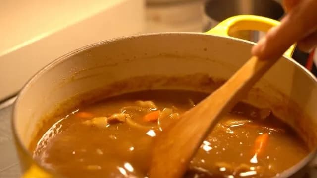 カレー「鍋にこびり付きます」「スポンジは1回で使用不可になります」←これ