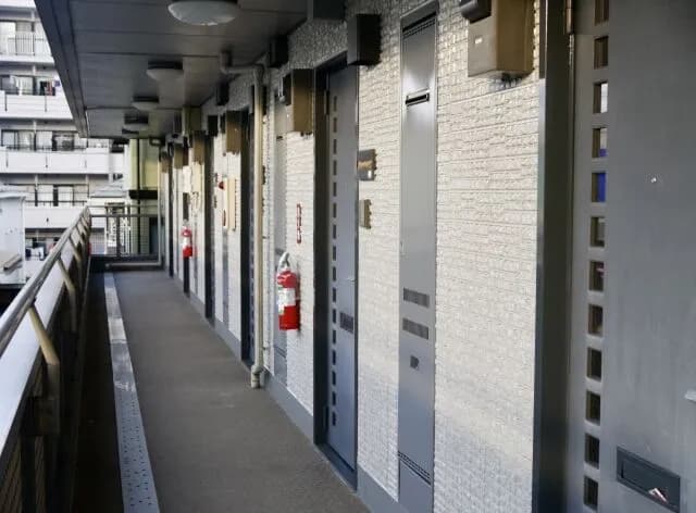 ワイ、家賃の更新に伴い6%も賃上げされることになりぶちギレ