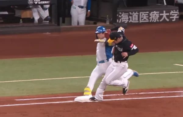 松本晴「自分の守備ミスです」 小久保監督「ミスじゃない!」