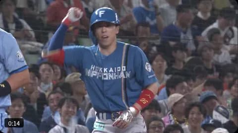 【日本ハム】「まじで加速がエグい」五十幡亮汰、圧巻のスピードで先制点をもぎ取る!