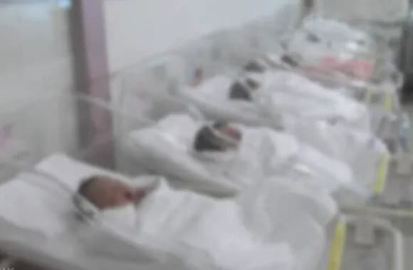 【悲報】今年の1月から6月までの出生数33万9千人(前年-1万)で日本終了wwwwwwww