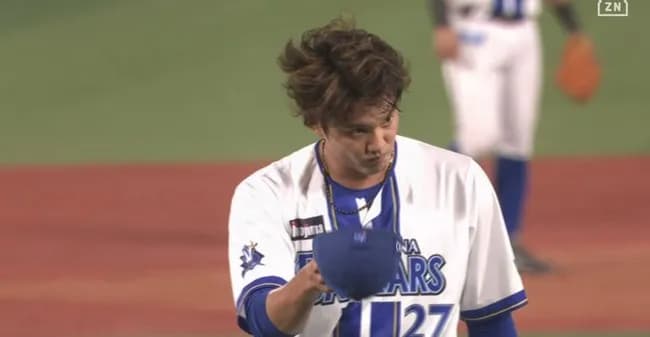 場内騒然!DeNA藤浪 4回に中日・上林に死球 初安打許して乱れ…3回まで完全投球も
