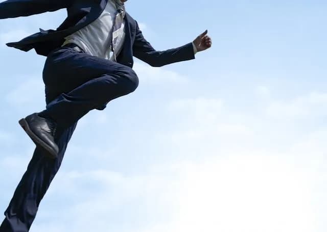 人生に張り合いがないんだが何か丁度いい目標とか無いもんかね