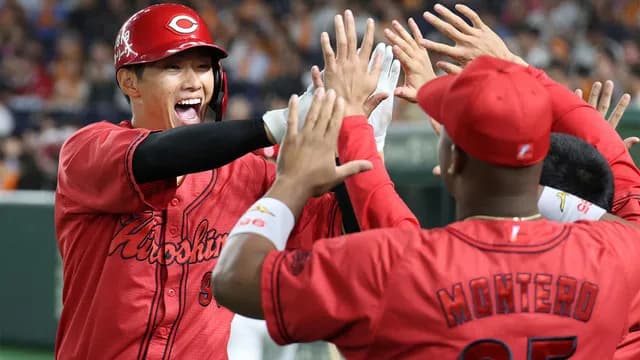 カープ中村奨成7号決勝HRで6連敗ストップ!小園3号先制弾&猛打賞!高6回2失点!若鯉躍動で逆転勝ち!【広島3-2巨人/試合結果】