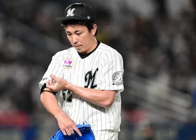 ロッテ益田(通算248セーブ)、ロッカー殴り左手骨折していた。全治数ヶ月