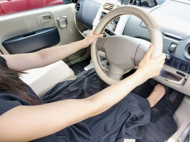 車の運転「一歩間違えれば殺人の加害者になります」←これ