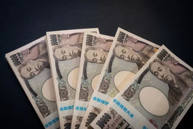 年収500万前後、40代の奴きてくれ