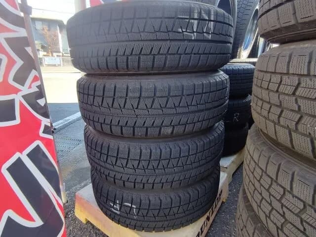 車のタイヤに詳しい天才おるか????