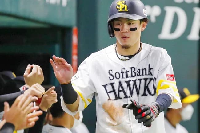 ソフトバンク牧原、四球数7で首位打者獲得www