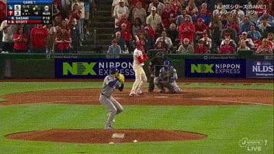 テオ逆転3ランでドジャース地区S先勝 大谷翔平が6回3失点9奪三振で勝ち投手 佐々木朗希が9回締めて“メジャー初セーブ”