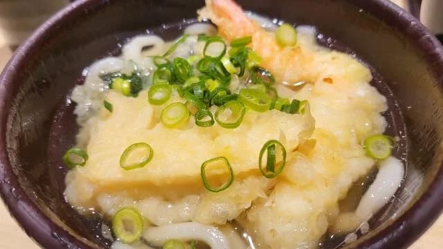 回転寿司で最初にサイドメニューを食うバカいるでしょ?