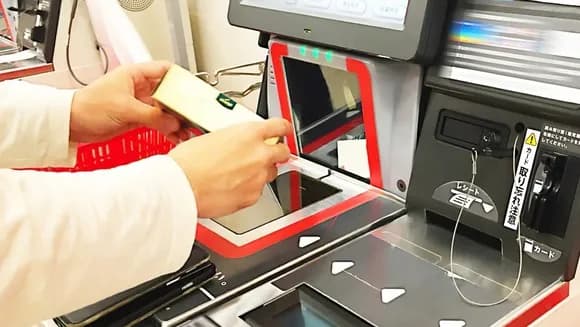 【画像】セルフレジの万引き手口が、限界突破wwwww