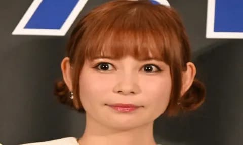 中川翔子「野球の小笠原さんがお見舞いに来て下さいました!」