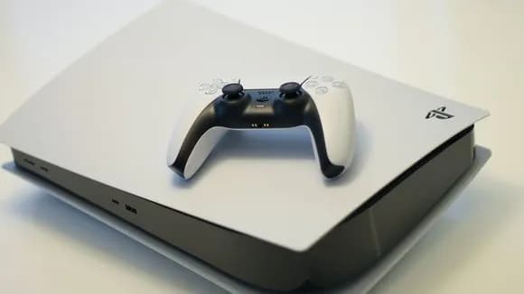 【悲報】PS6、PS5出たばっかなのにもう2027年発売予定wwwwww