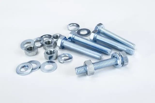 アホ新人「ワッシャーてなんのために噛ますんですか?」ぼく「そんなんもしらんのかw」