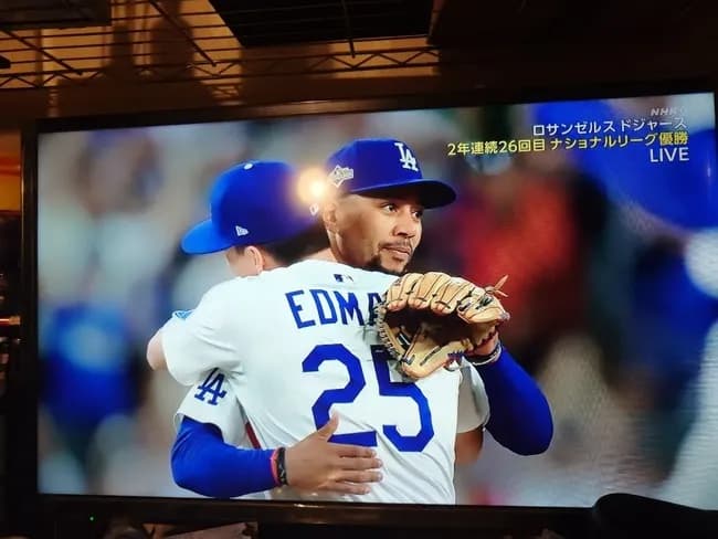 【悲報】ベッツさん、ワールドシリーズ進出を決めたのにあまり嬉しく無さそう