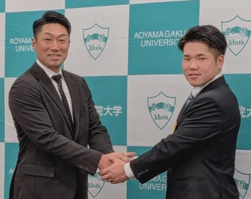 DeNA相川新監督 ドラ1小田康一郎は“吉田正尚2世”「超えるような選手になれる」 起用プランはいいバッターはいっぱい打席に立ってほしい、とにかく前の方で」