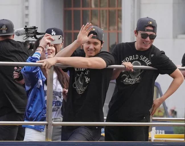 【悲報】大谷真美子ちゃん、※iPhone13 mini(2020年)から買い替え出来なくなってしまうwww