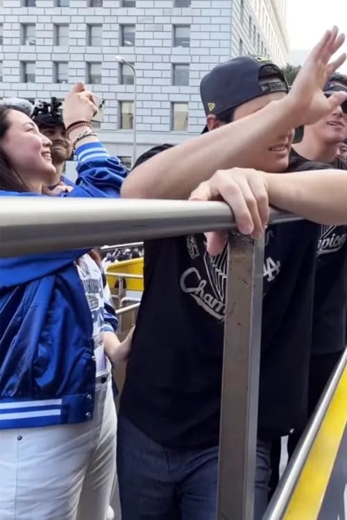 【悲報】大谷真美子さん、BTSの"推し活"に励んでいたwwwww