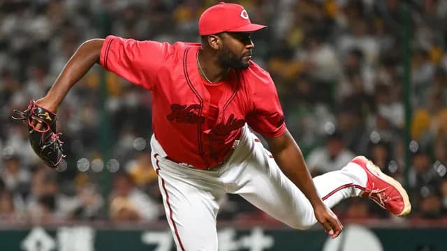 カープハーン(31)の残留報道がまだない件。