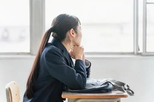 【急募】高卒とFラン卒ってどっちの方が学歴コンプ発症する?wwwwwwwwwwwwwwww